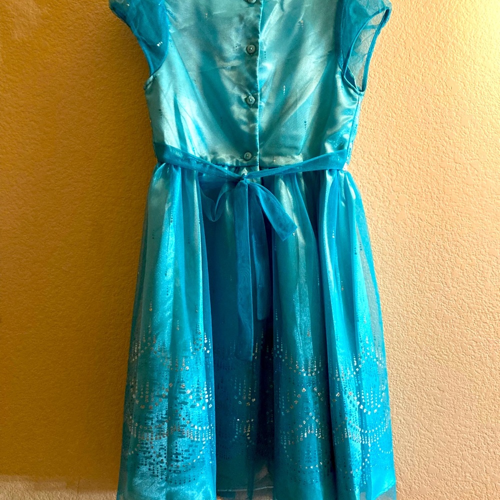 Girl’s dress. Size 12.
